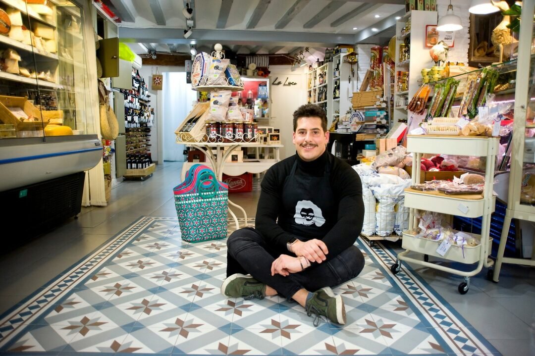 Fotografia de Javi de La Luci Delicatessen , tienda de productos gourmet en el centro de Logroño